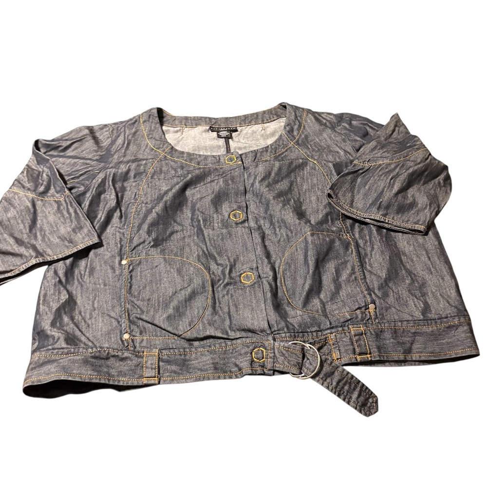 Stylish Denim Jacket with capri pants